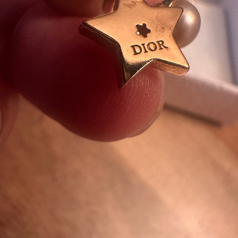 ❌SOLD❌Dior Tribales Earrings
Pink-Finish Metal with Pink Resin Pearl and - Picture 11 of 16